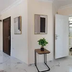 Modern Space Walking Distance From Taksim Sq 伊斯坦布尔