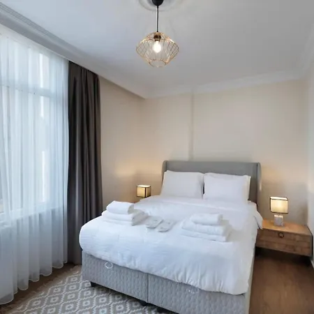 Modern Space Walking Distance From Taksim Sq * Istambul