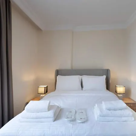 Modern Space Walking Distance From Taksim Sq *